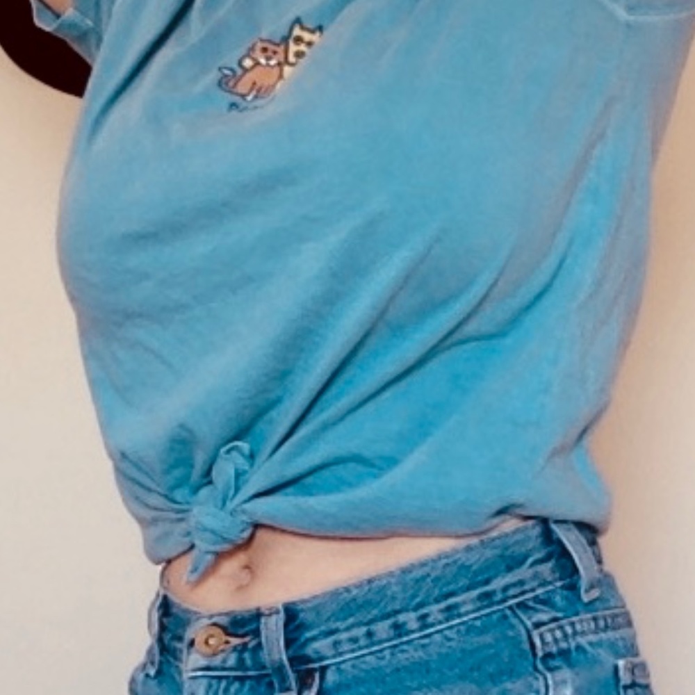 Peace blue crop Top! - Picture 3 of 7